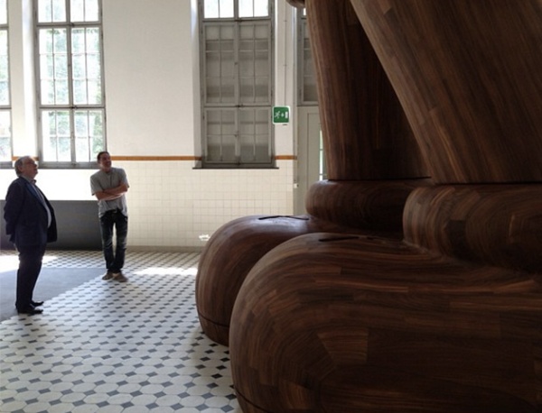 kaws-massive-wooden-sculpture-teaser-1
